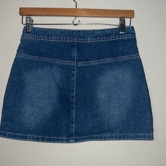 Forever 21 denim mini skirt size XS - Picture 6 of 8